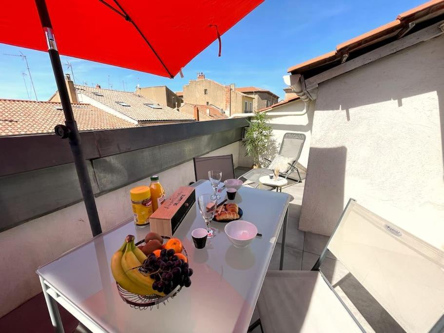 Charme Urbain Sous Les Toits-Terrasse/Clim/Parking Béziers Exterior foto